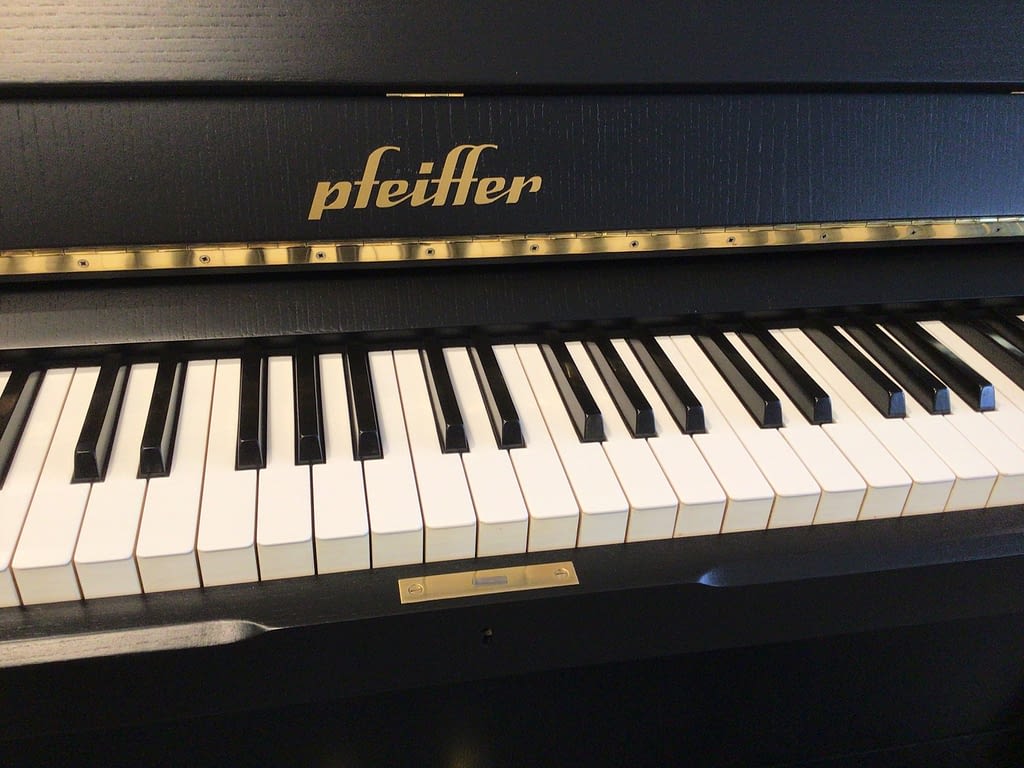 Pfeiffer Klavier