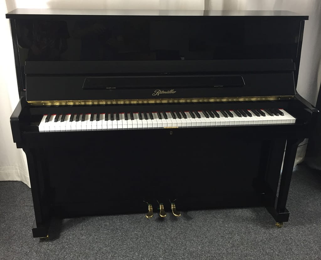 Ritmüller Klavier 118