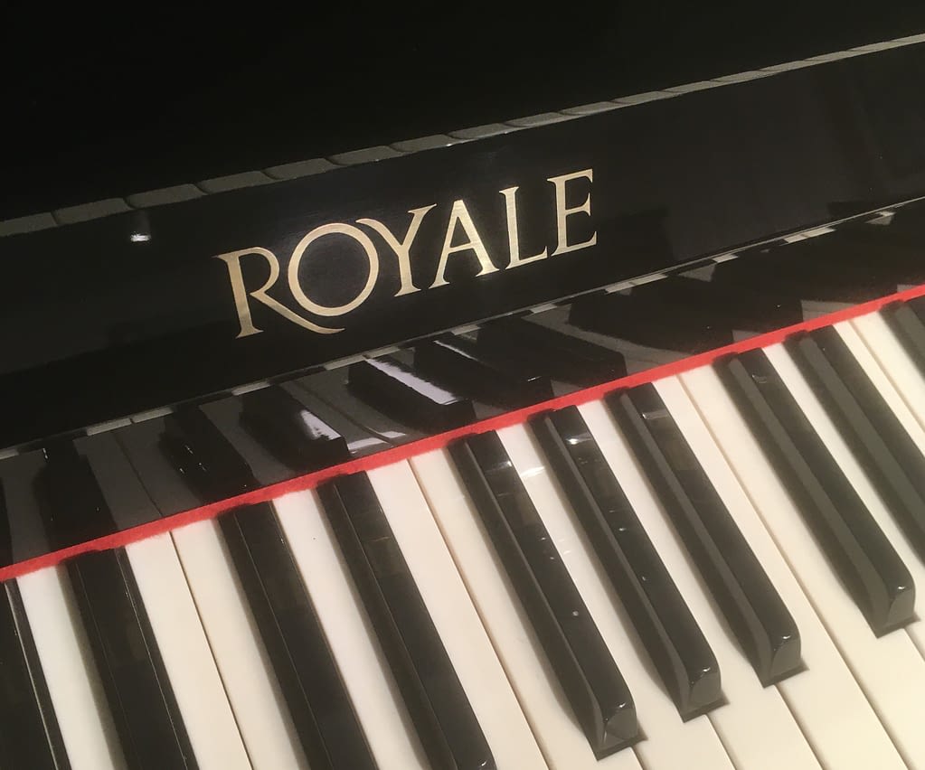 Royale Klavier gebraucht