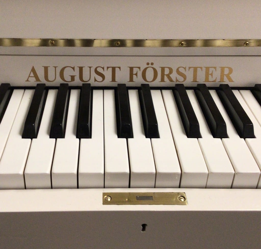 August Förster Klavier