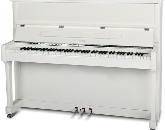 weißes Klavier, Feurich Klavier 122, Klavier-Atelier Burkhard Casper